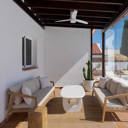 Hikari - Design House With Heated Pool In Villa Corralejo