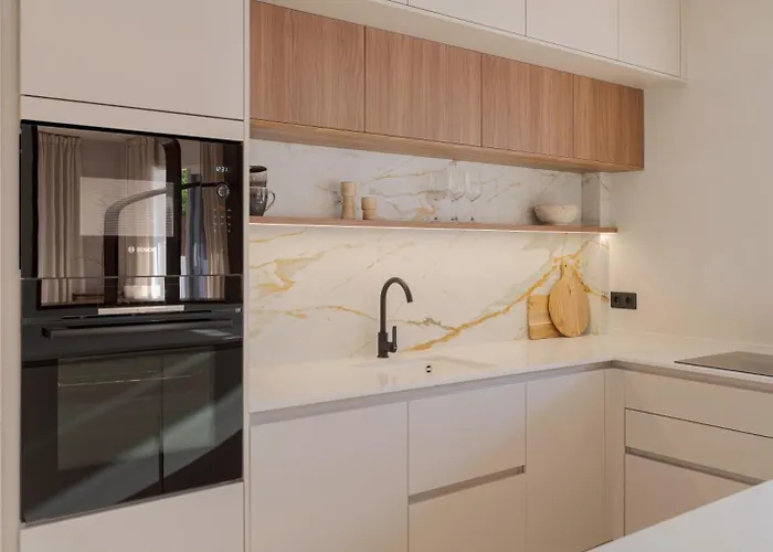 Vila Hikari - Design House With Heated Pool In *